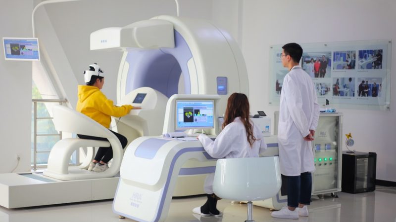 上门体检的服务内容丰富多样，包括但不限于以下项目：